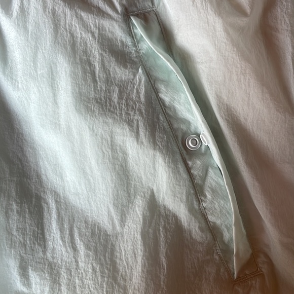 Lululemon half zip rain jacket - Picture 8 of 9